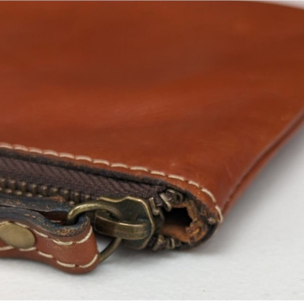 Patricia Nash Leather Wristlet/Clutch - Picture 5 of 6